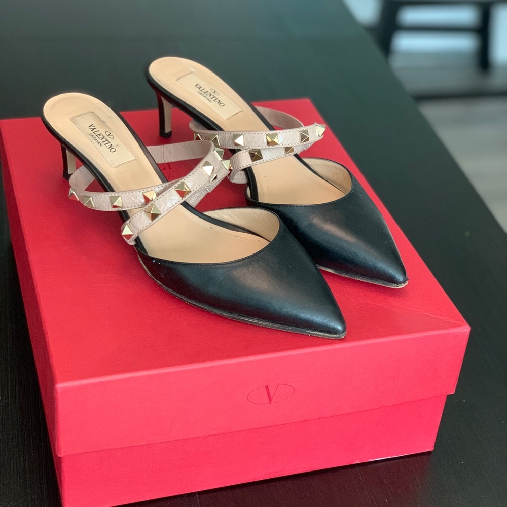 Valentino Caravani rockstuds sliders/heels 💖 - Picture 6 of 15